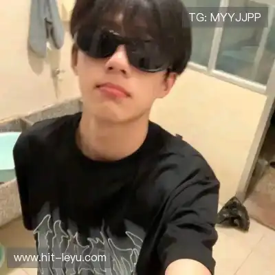 潘珉万